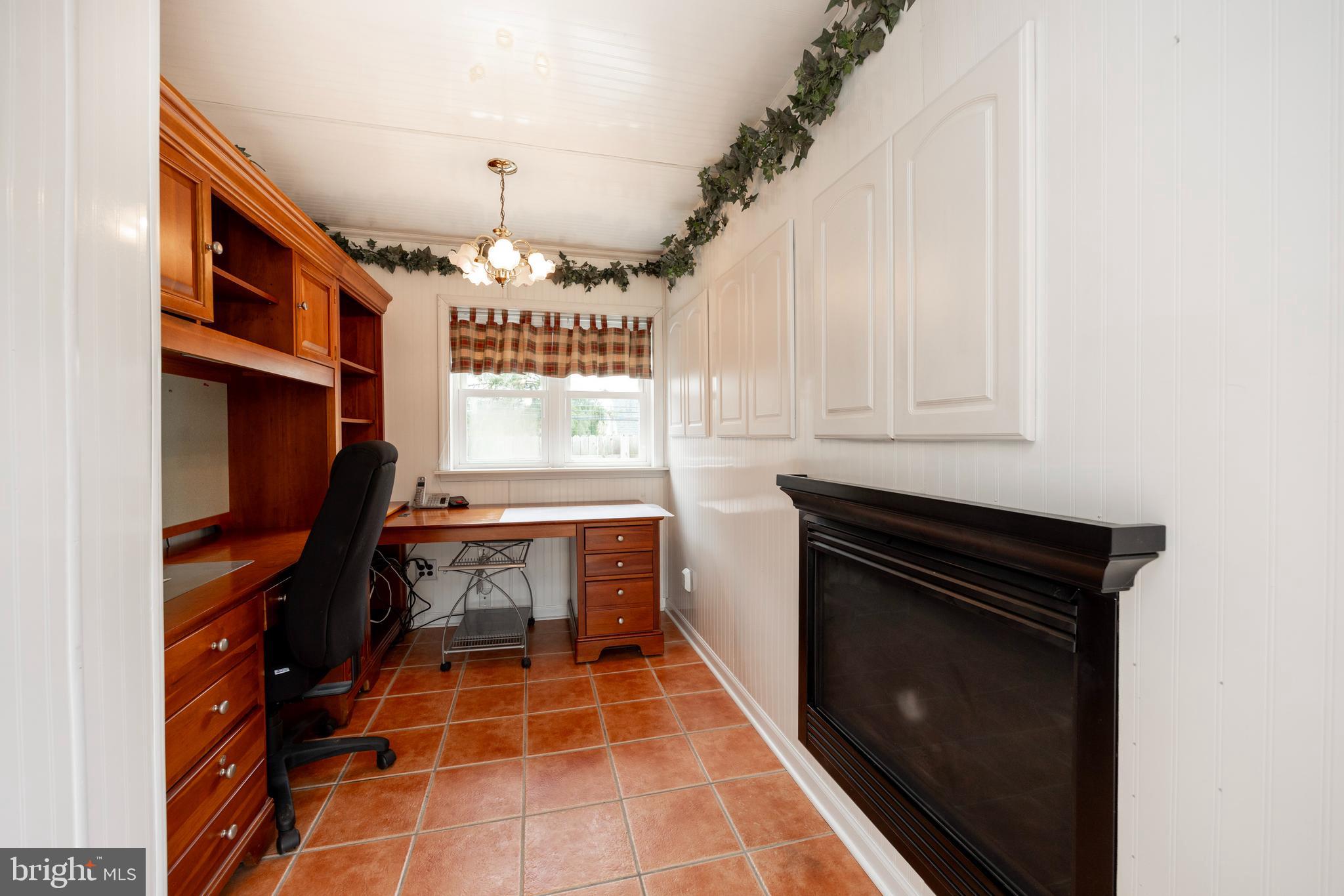 2845 STRASBURG ROAD