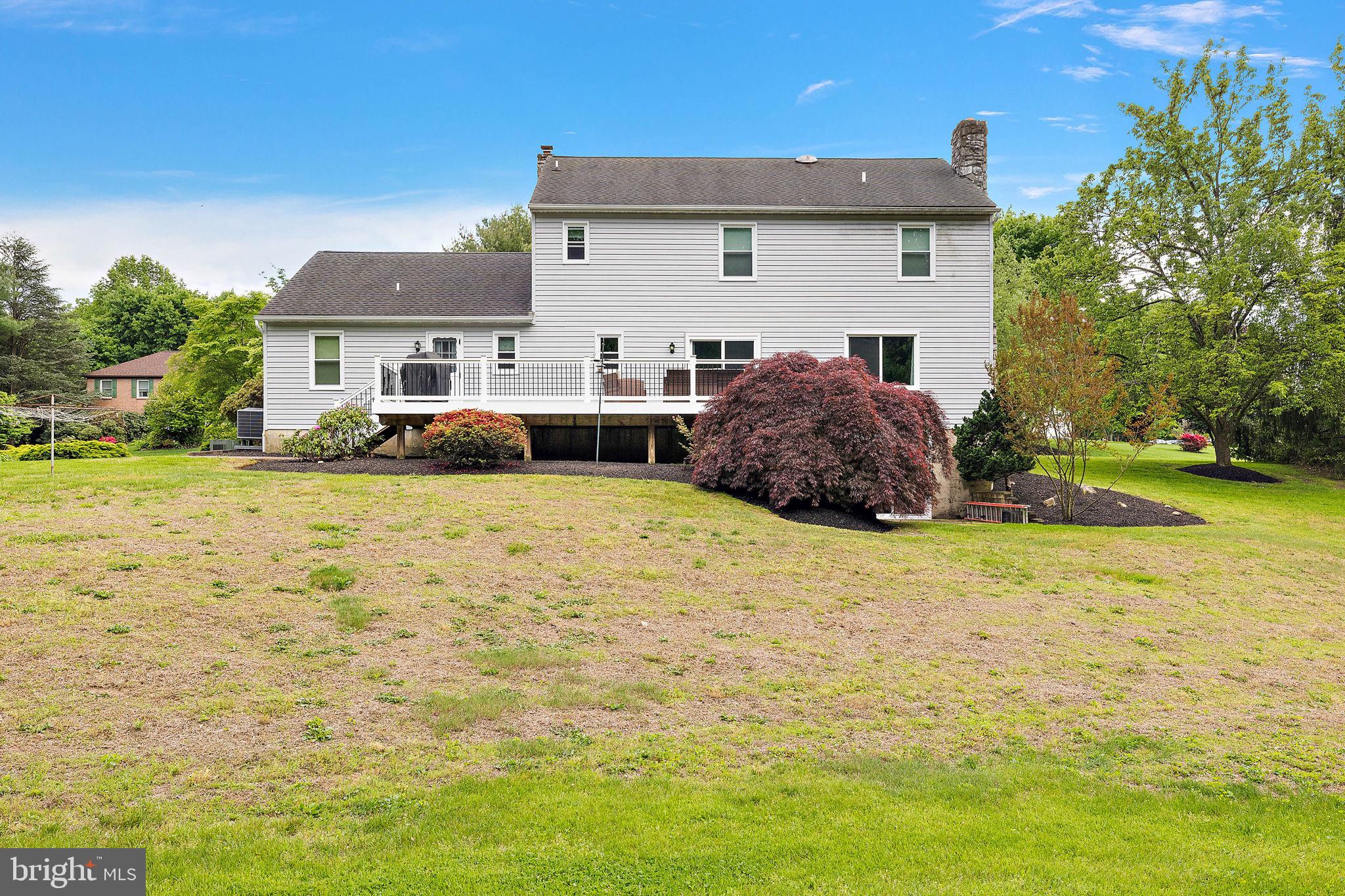 15 FARMINGTON CIRCLE