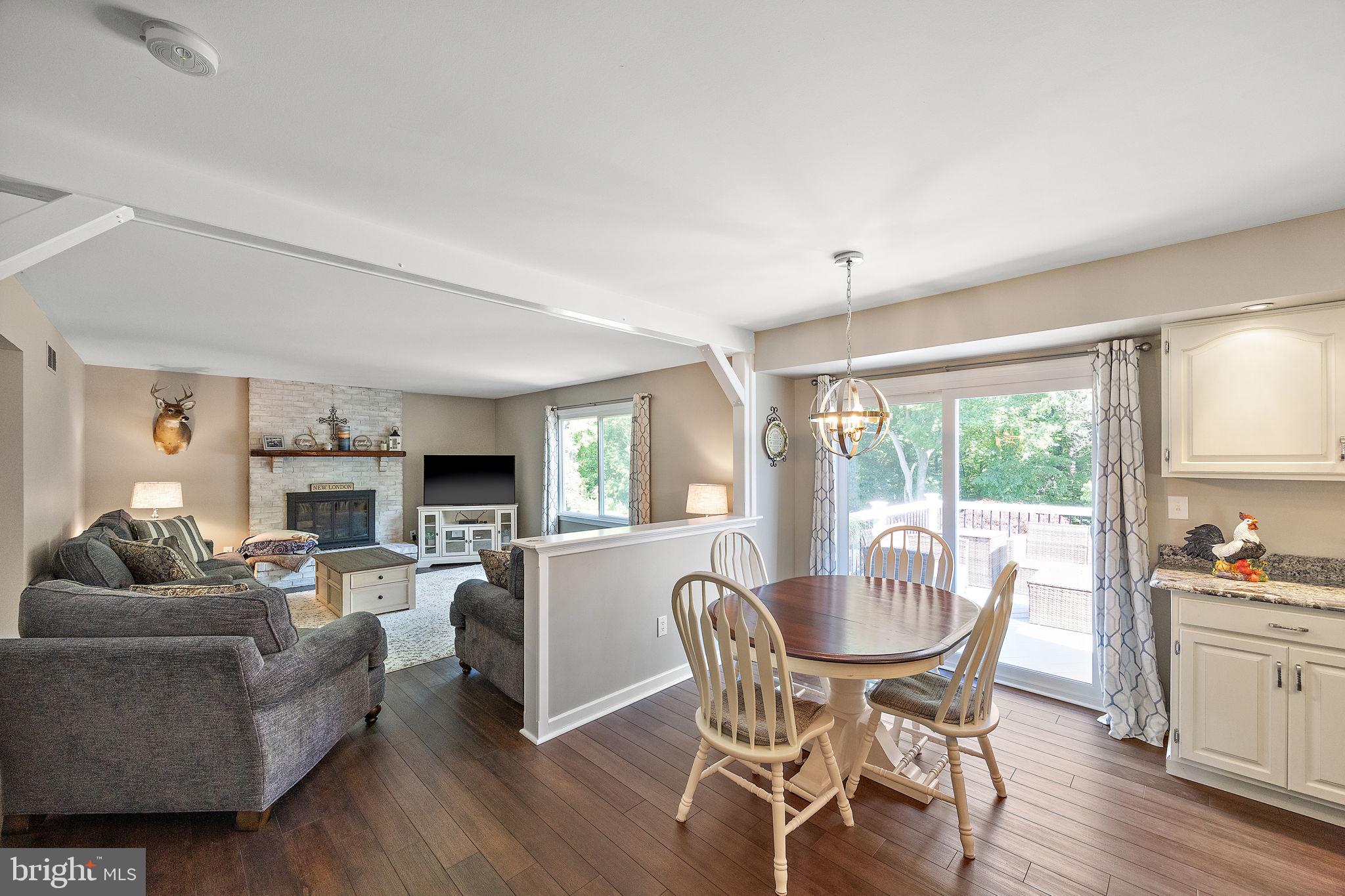 15 FARMINGTON CIRCLE