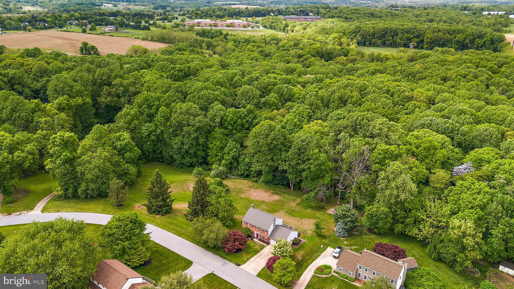 15 FARMINGTON CIRCLE