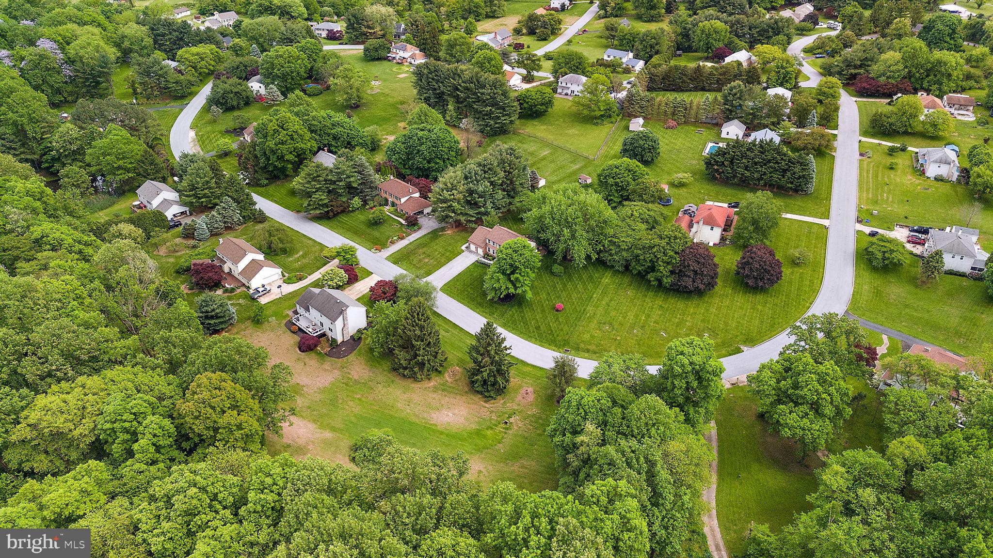 15 FARMINGTON CIRCLE