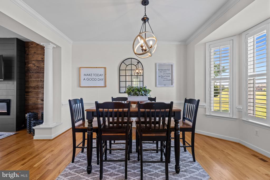 109 TURNBERRY DRIVE