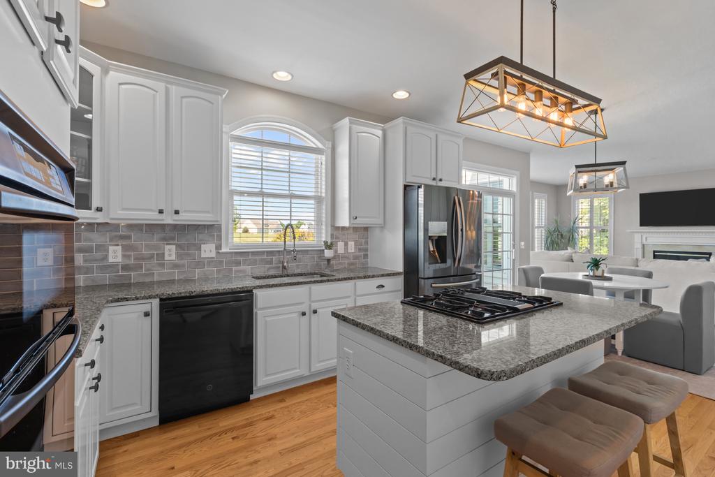 109 TURNBERRY DRIVE