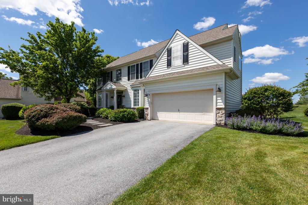 109 TURNBERRY DRIVE