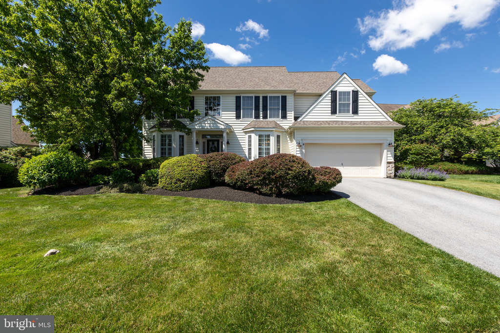 109 TURNBERRY DRIVE
