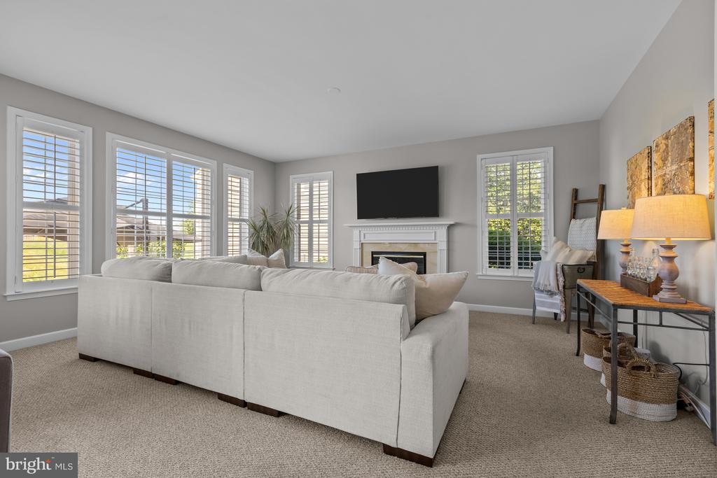 109 TURNBERRY DRIVE