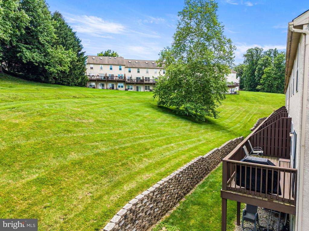 822 BRETTINGHAM COURT Unit: 909