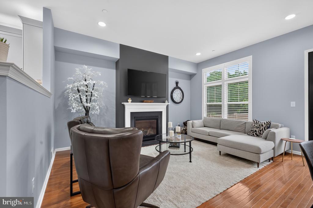 308 REDBUD LANE