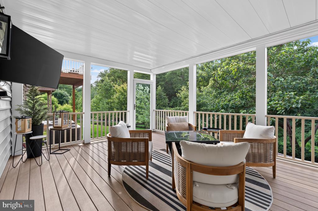 308 REDBUD LANE