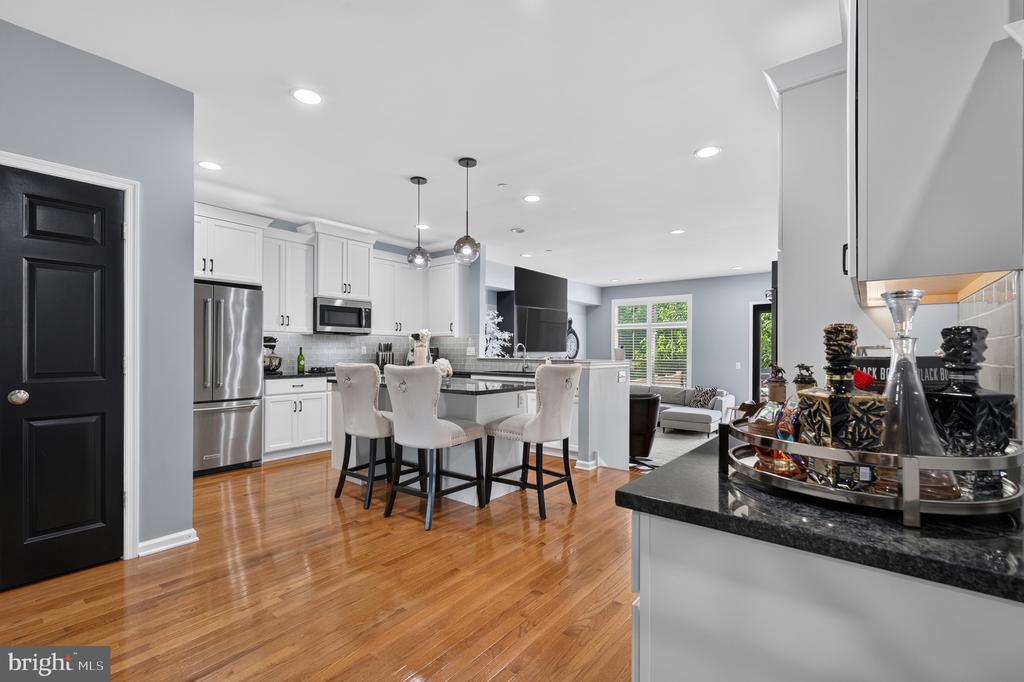 308 REDBUD LANE