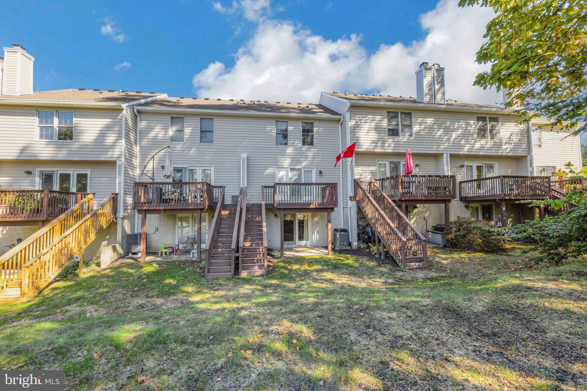 2404 WINDFIELD COURT 2404