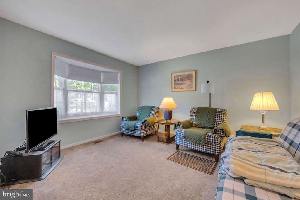 2404 WINDFIELD COURT 2404
