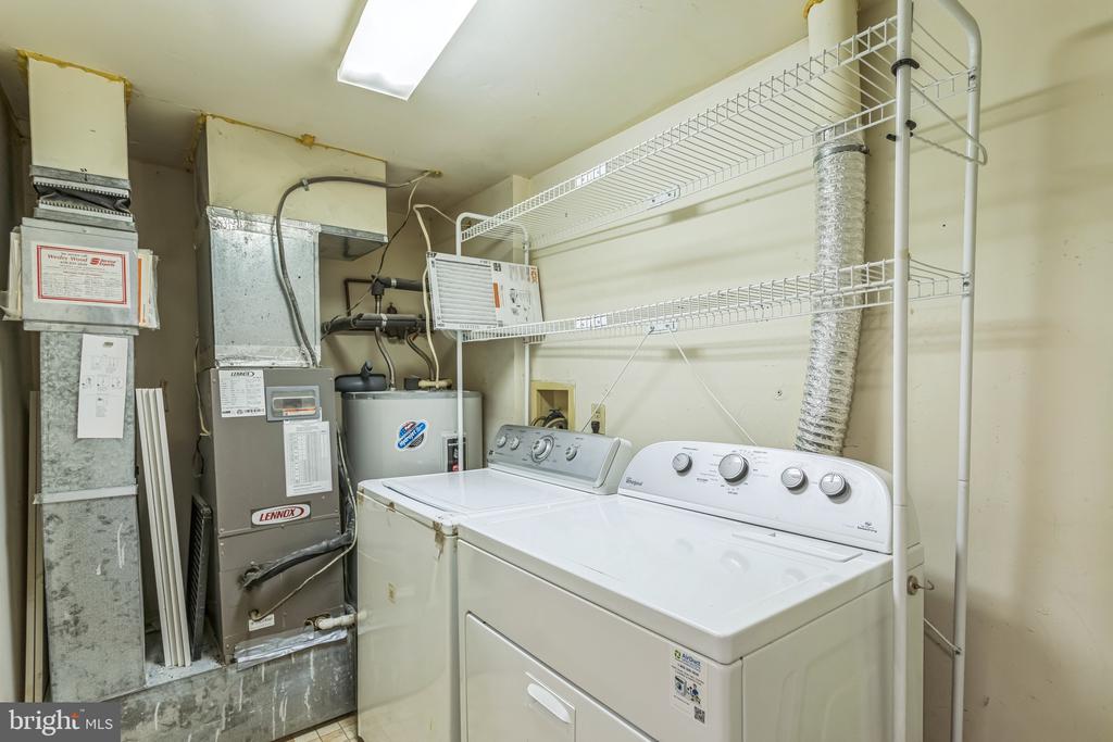 2307 WINDFIELD 2307