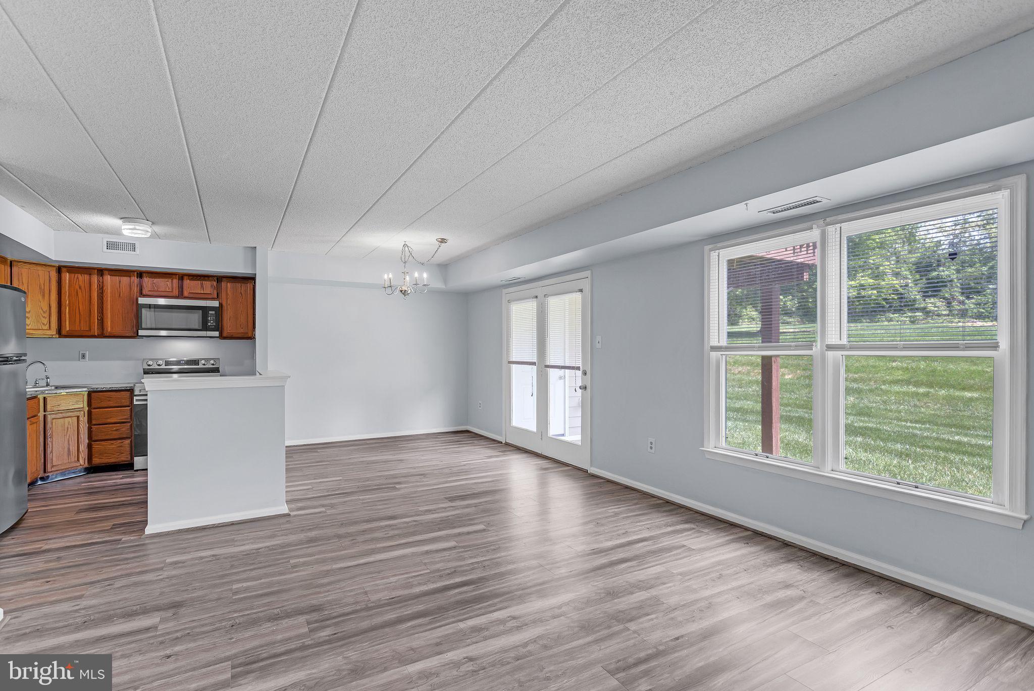 2307 WINDFIELD 2307
