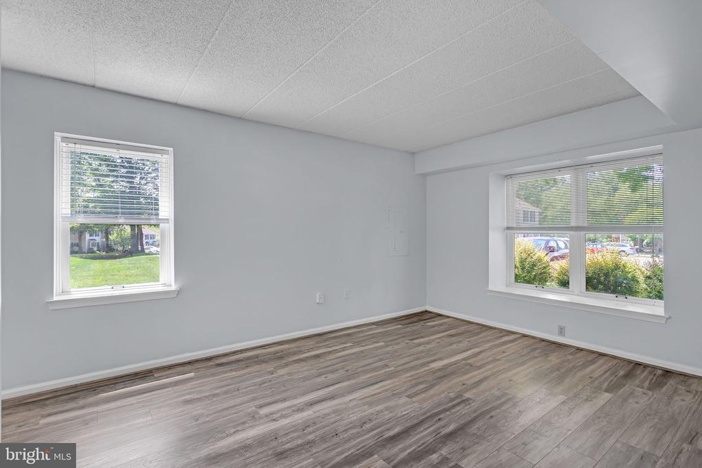2307 WINDFIELD 2307