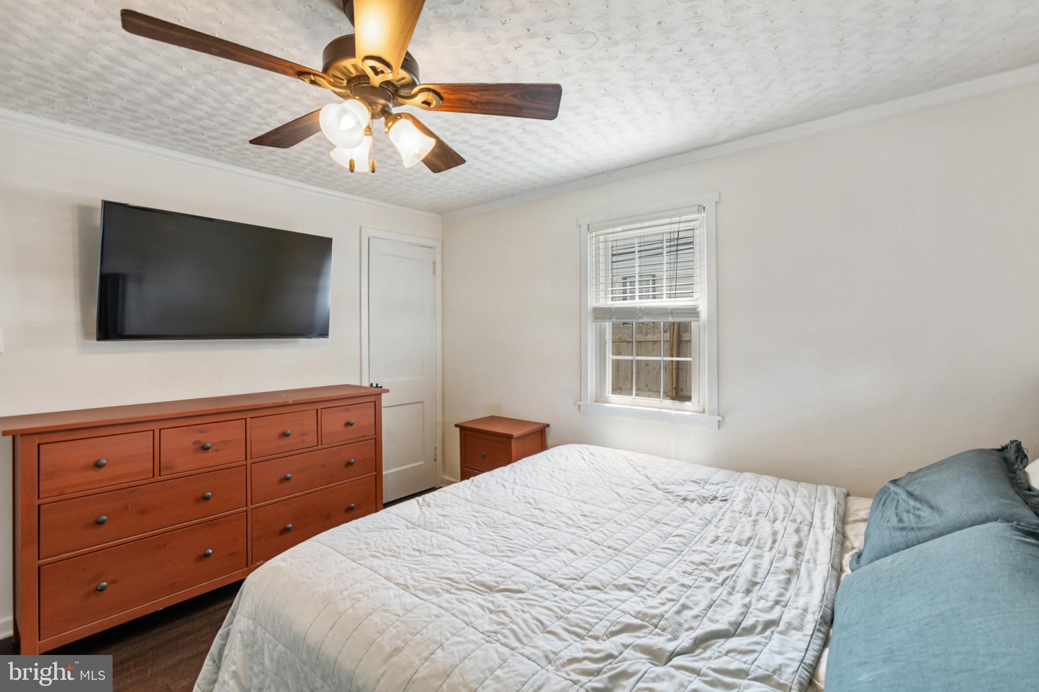 30 NEELD LANE