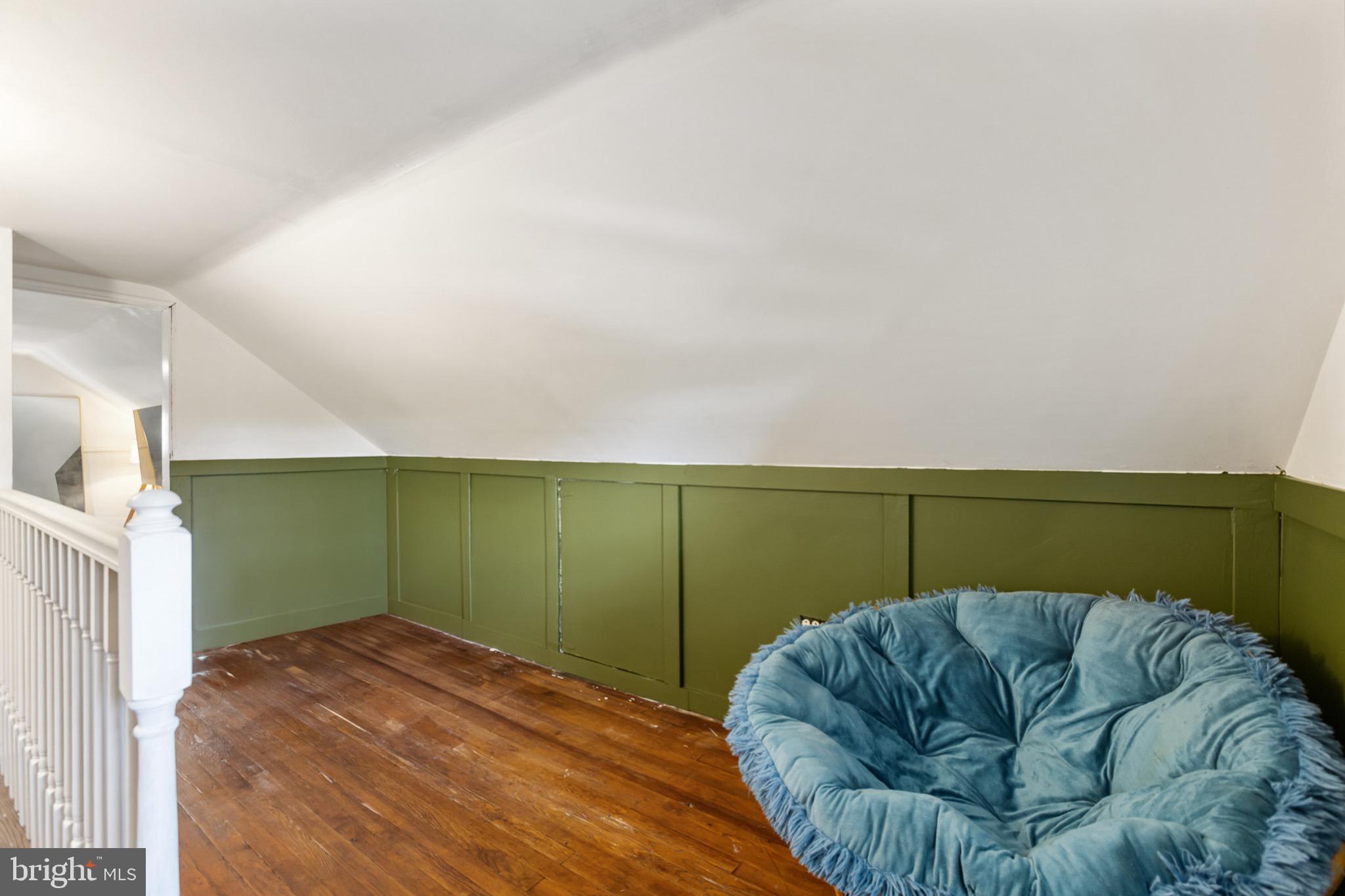 30 NEELD LANE
