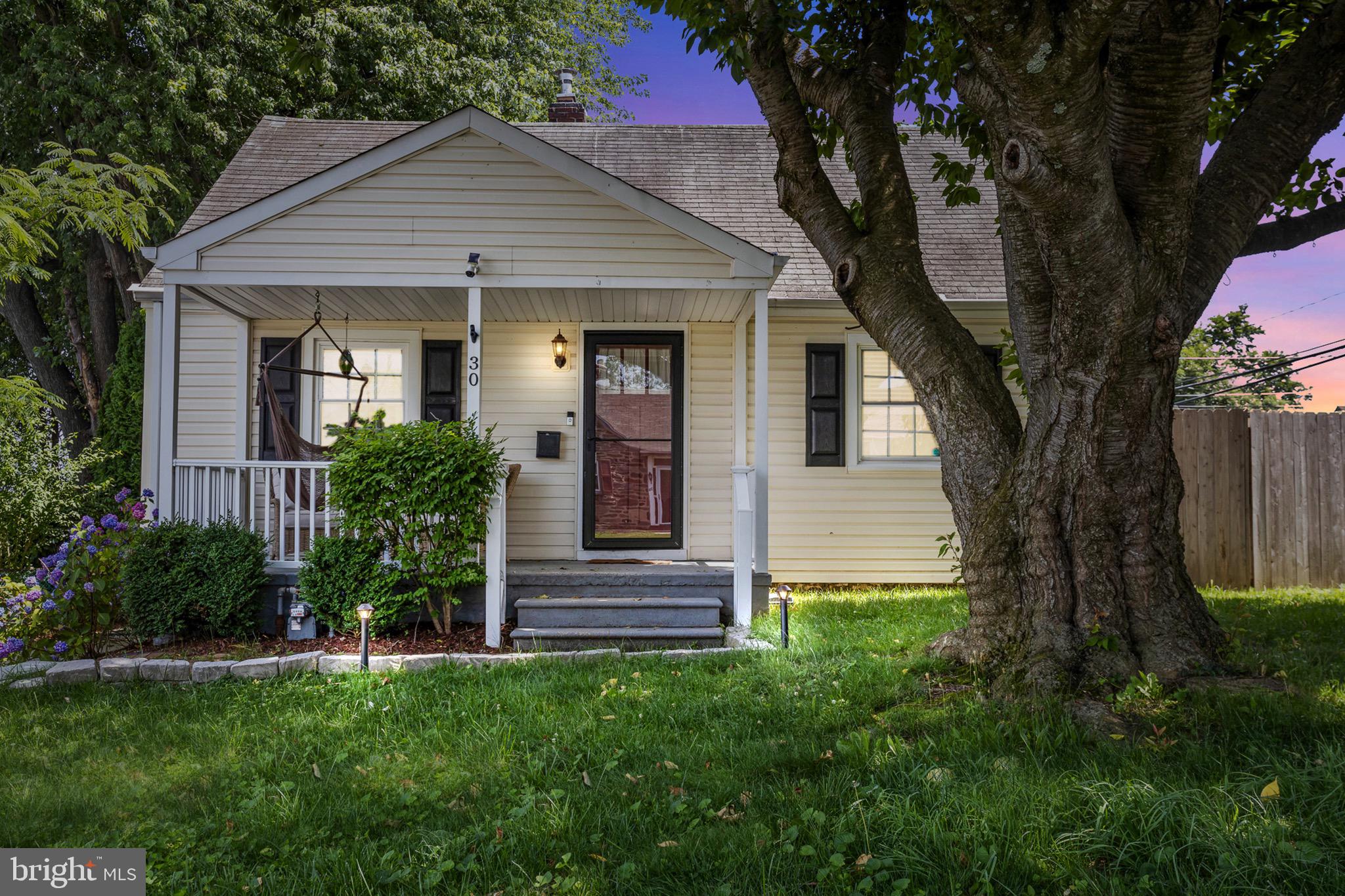 30 NEELD LANE