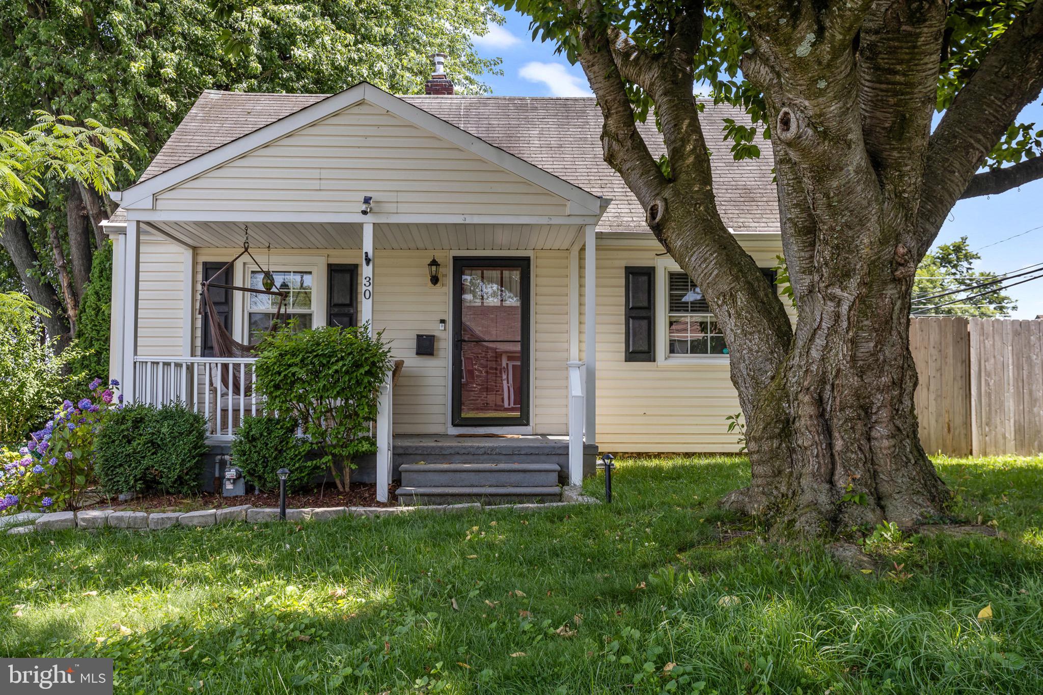 30 NEELD LANE