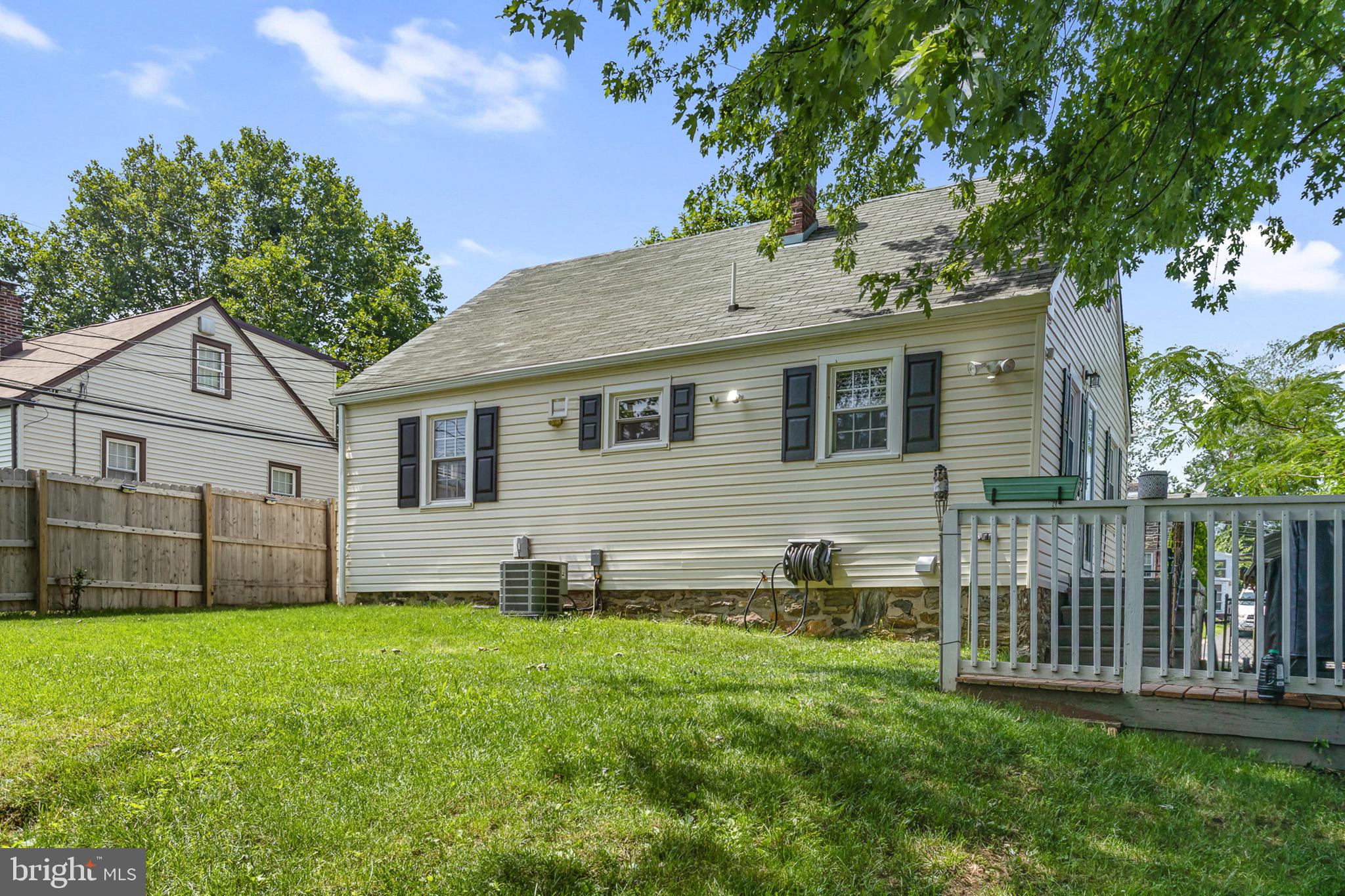 30 NEELD LANE
