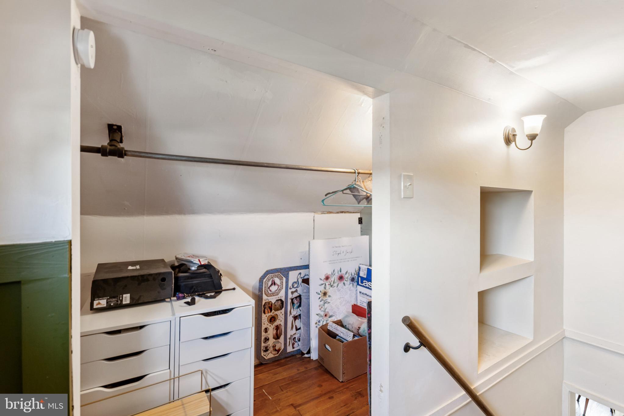 30 NEELD LANE