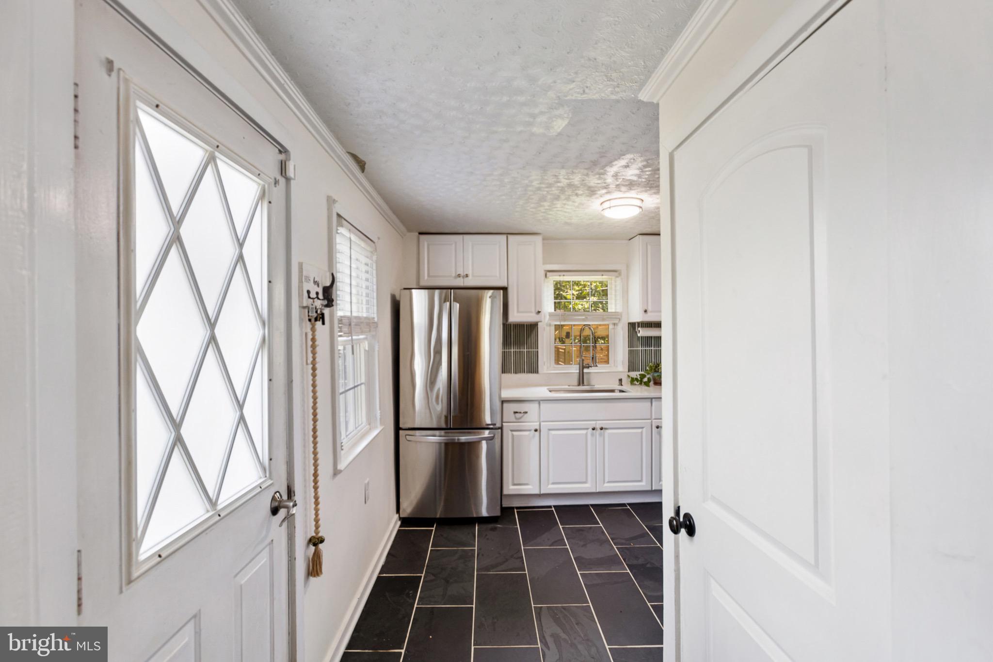 30 NEELD LANE