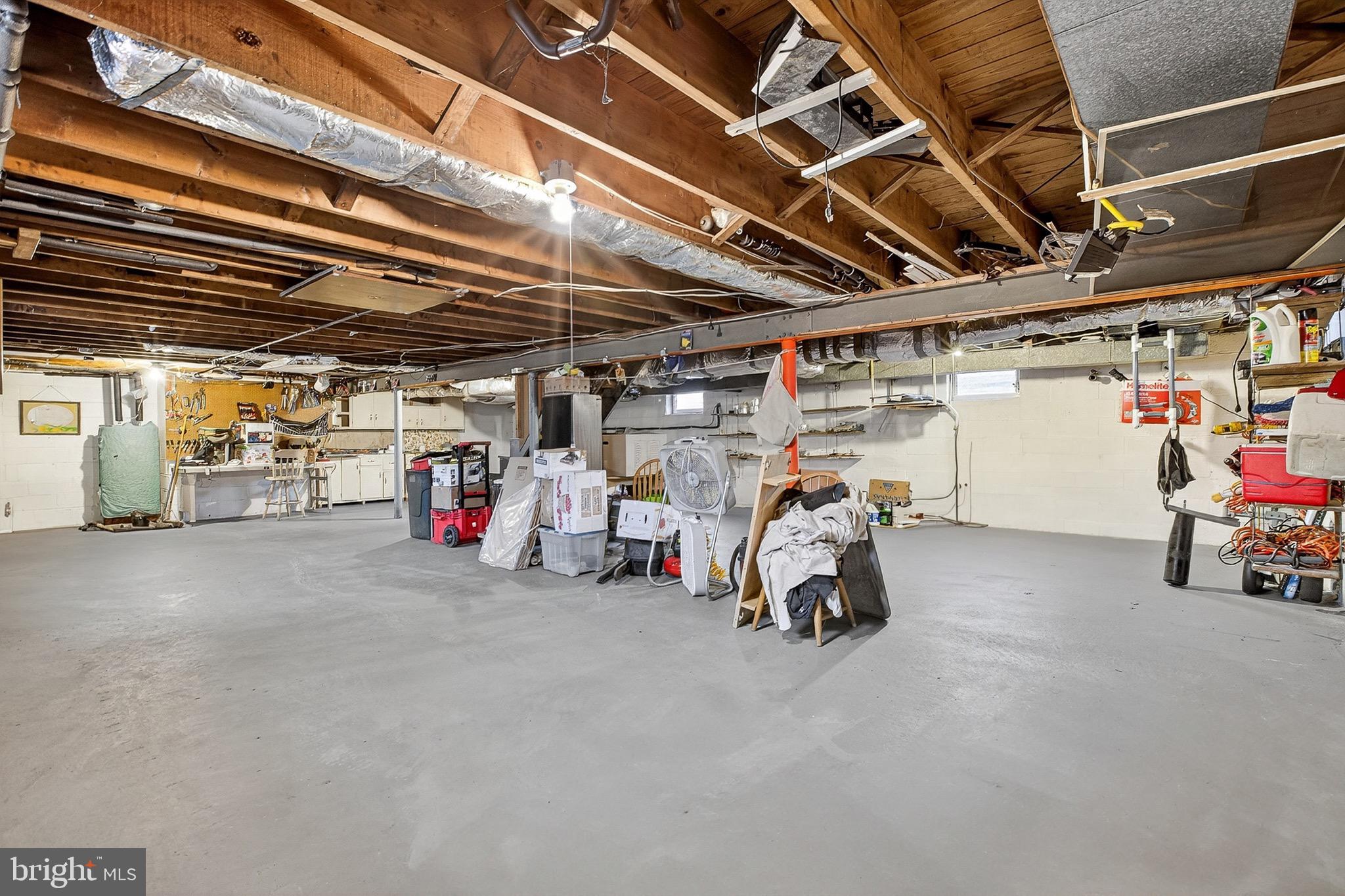 111 E OAK LANE