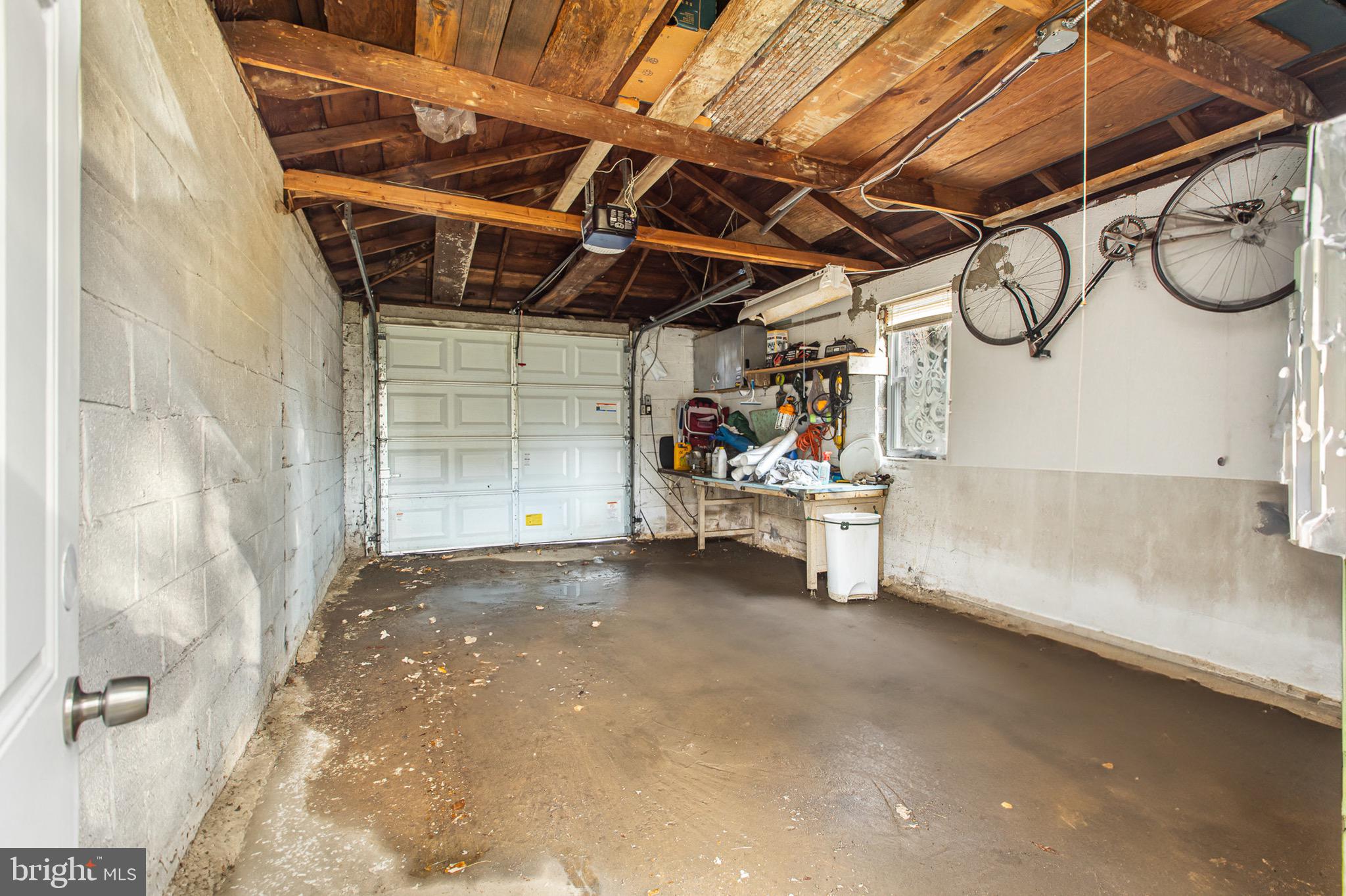111 E OAK LANE
