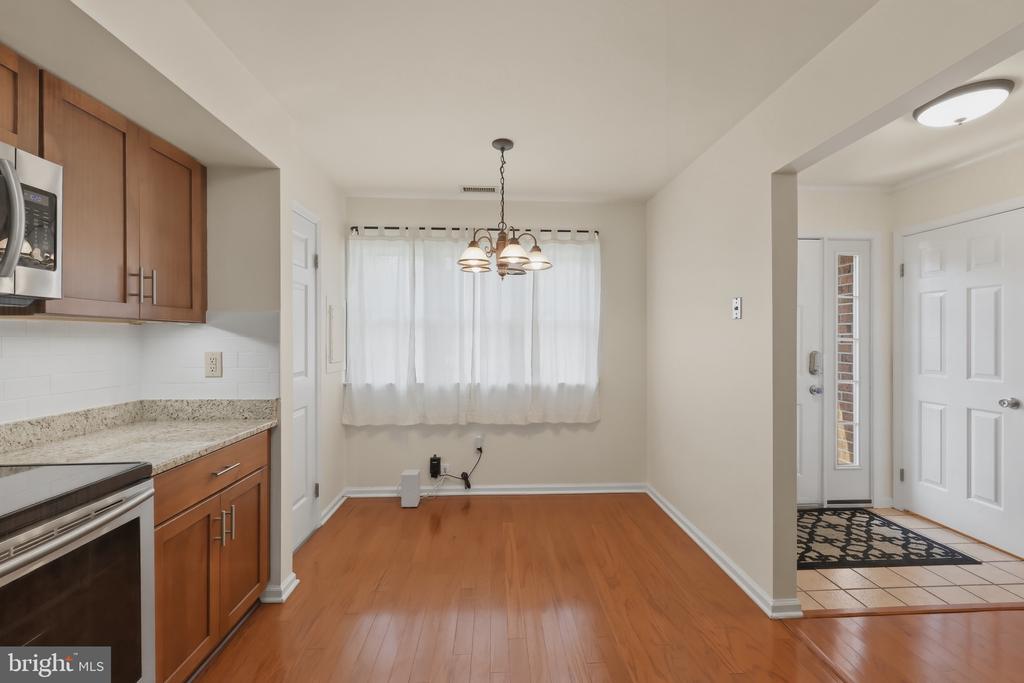 1005 N GLEN DRIVE 1005