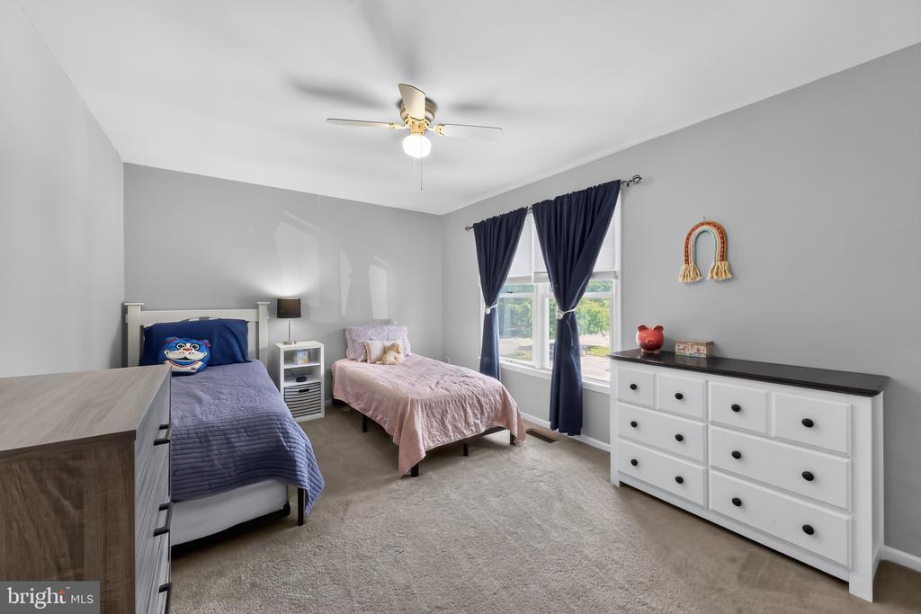 2405 WINDFIELD COURT