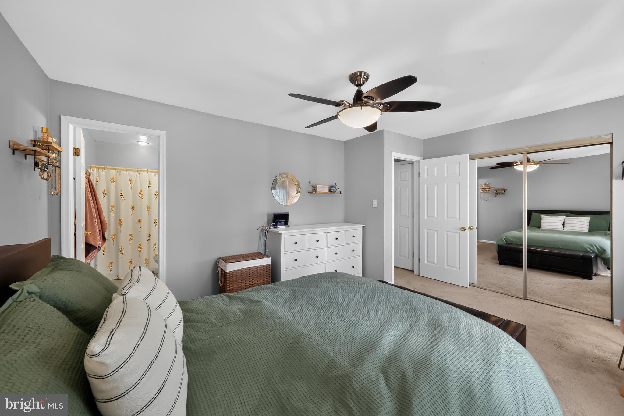 2405 WINDFIELD COURT