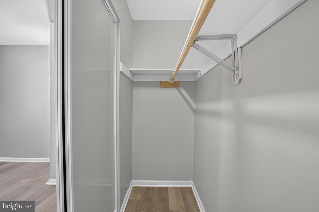 705 MEADOW COURT Unit: #705
