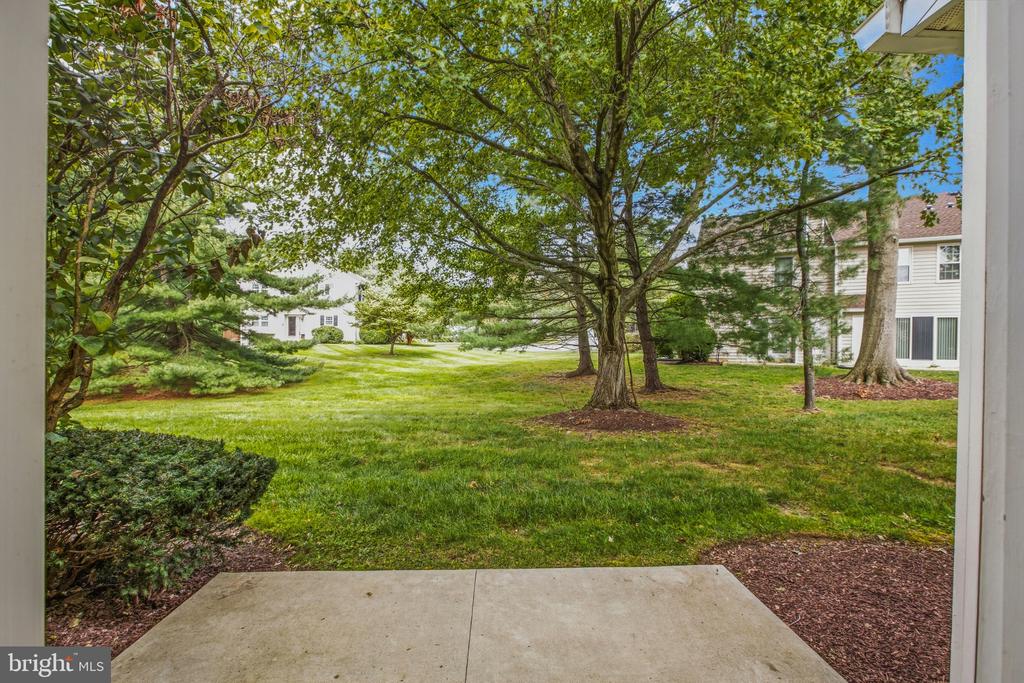 705 MEADOW COURT Unit: #705