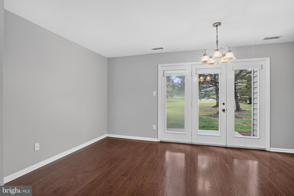 705 MEADOW COURT Unit: #705