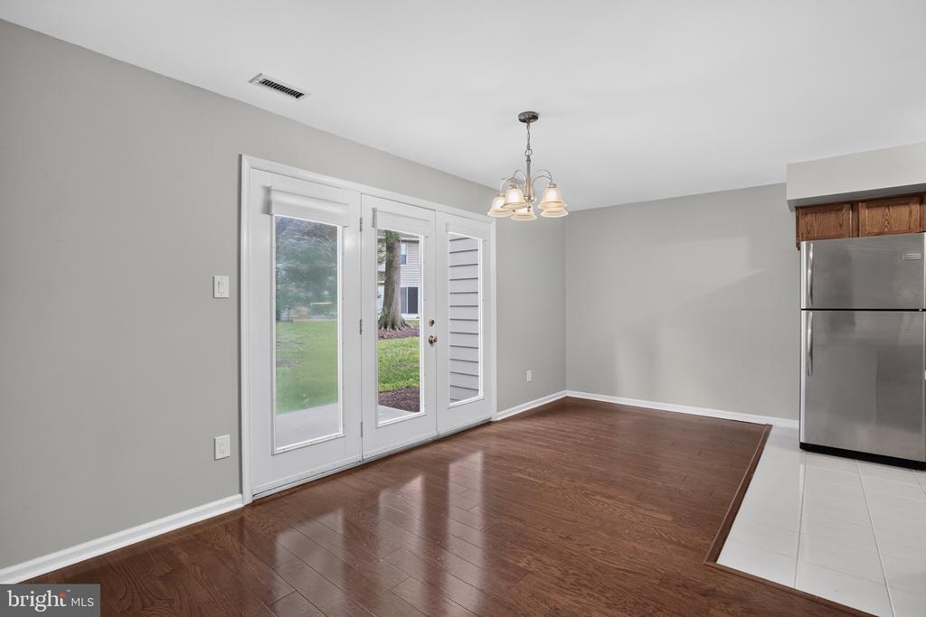 705 MEADOW COURT Unit: #705