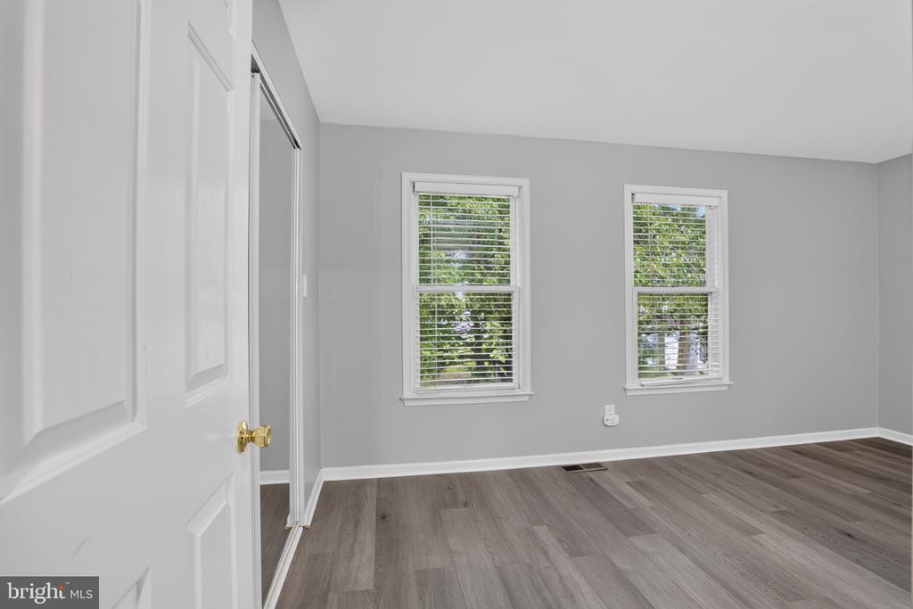 705 MEADOW COURT Unit: #705