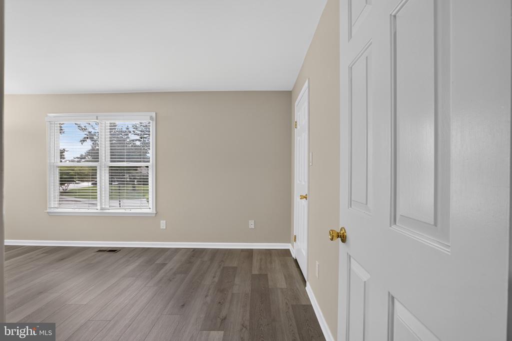705 MEADOW COURT Unit: #705