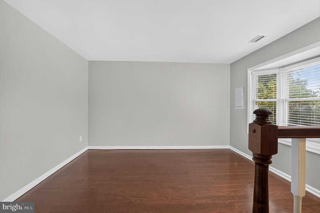 705 MEADOW COURT Unit: #705