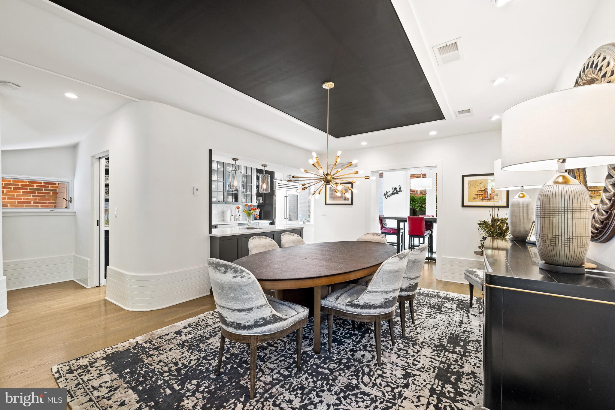 130 DELANCEY STREET 32