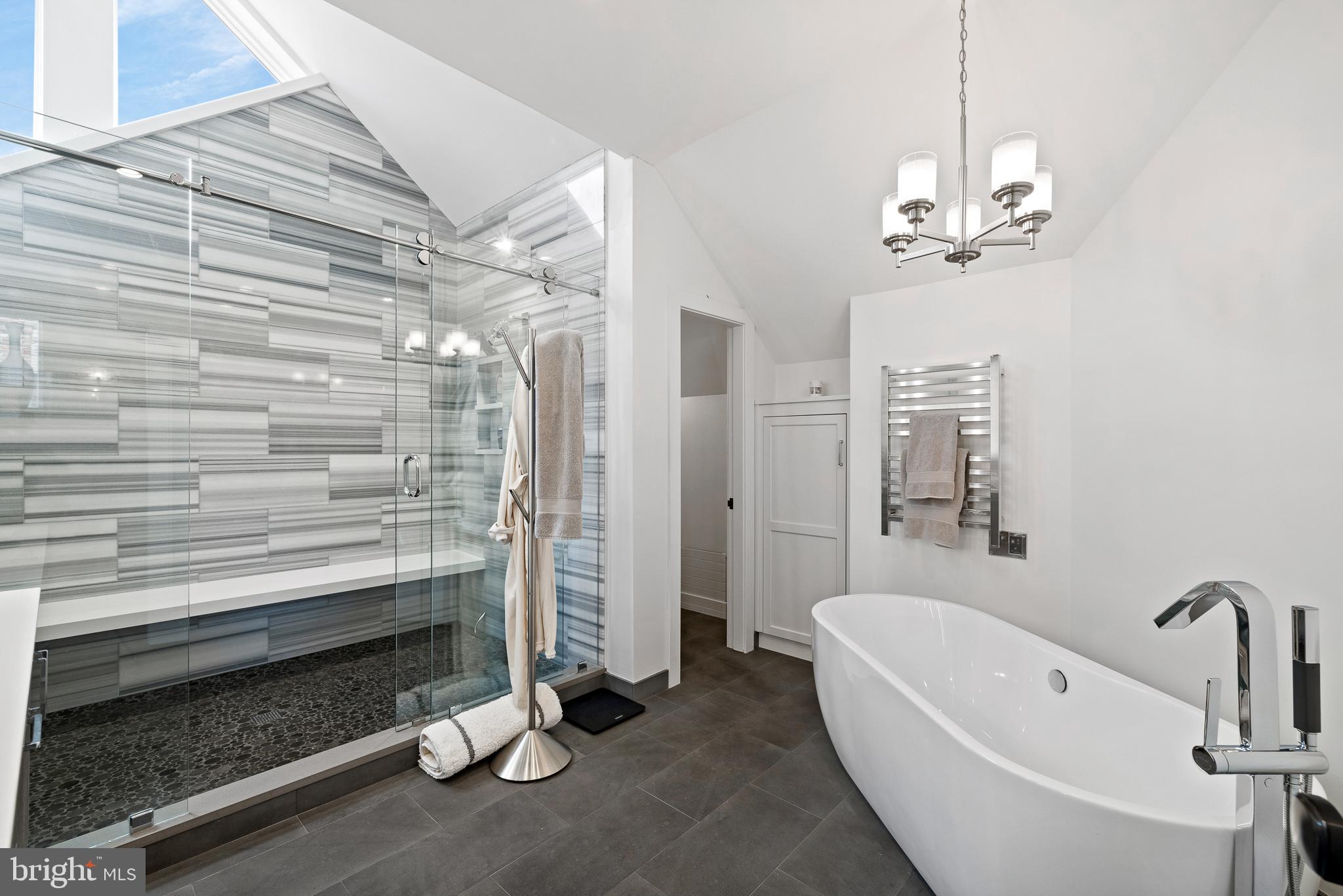 130 DELANCEY STREET 32