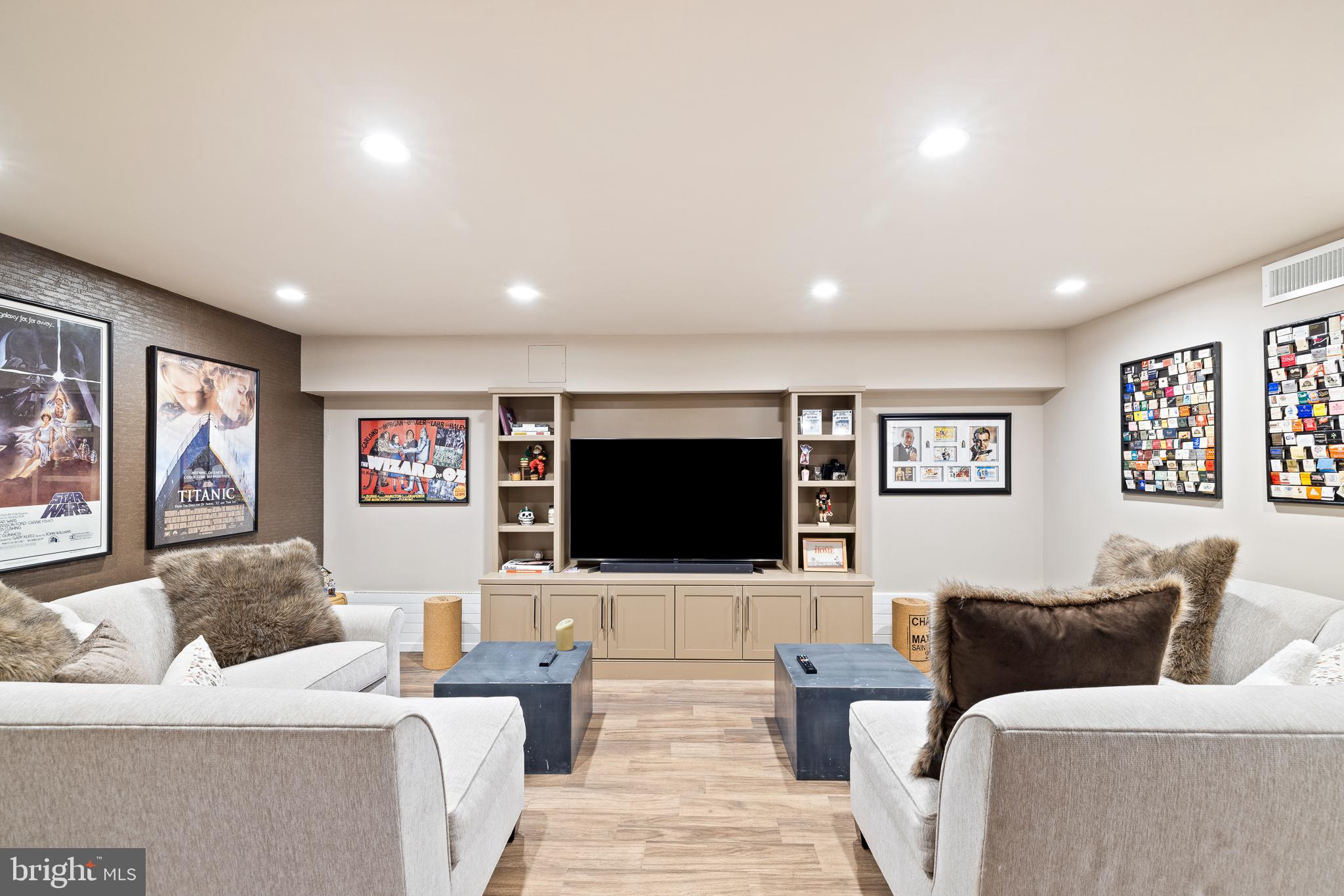 130 DELANCEY STREET 32