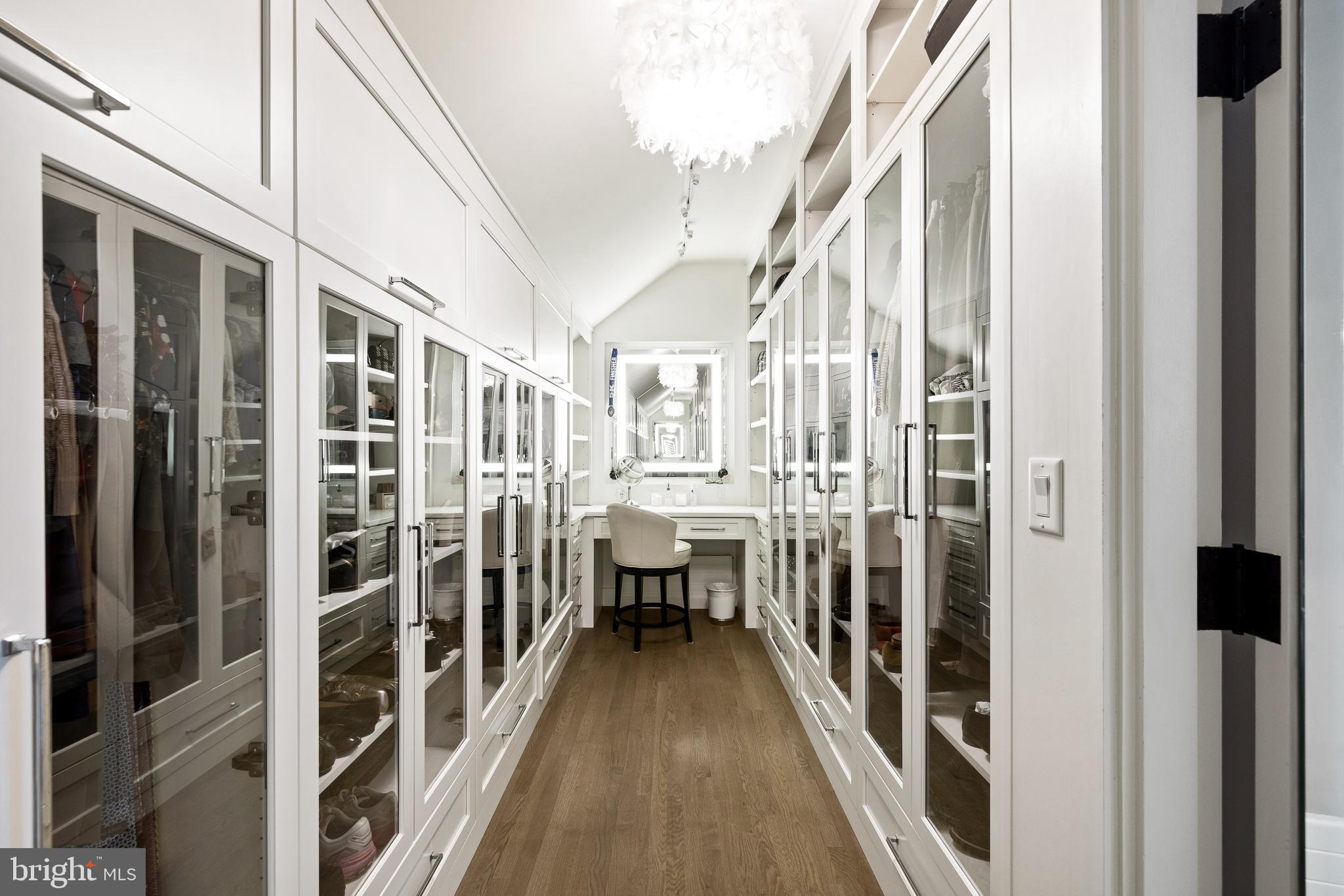 130 DELANCEY STREET 32