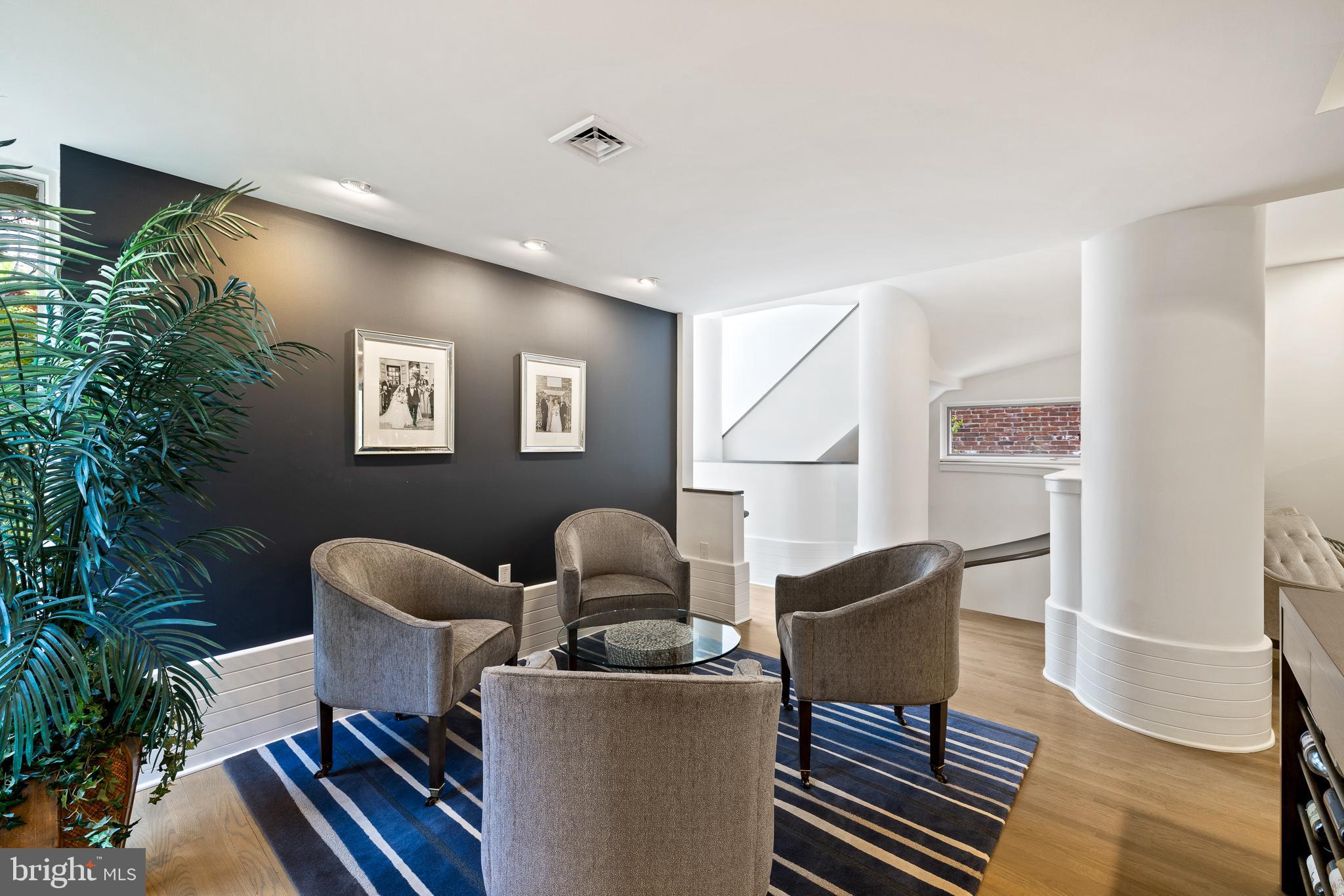 130 DELANCEY STREET 32