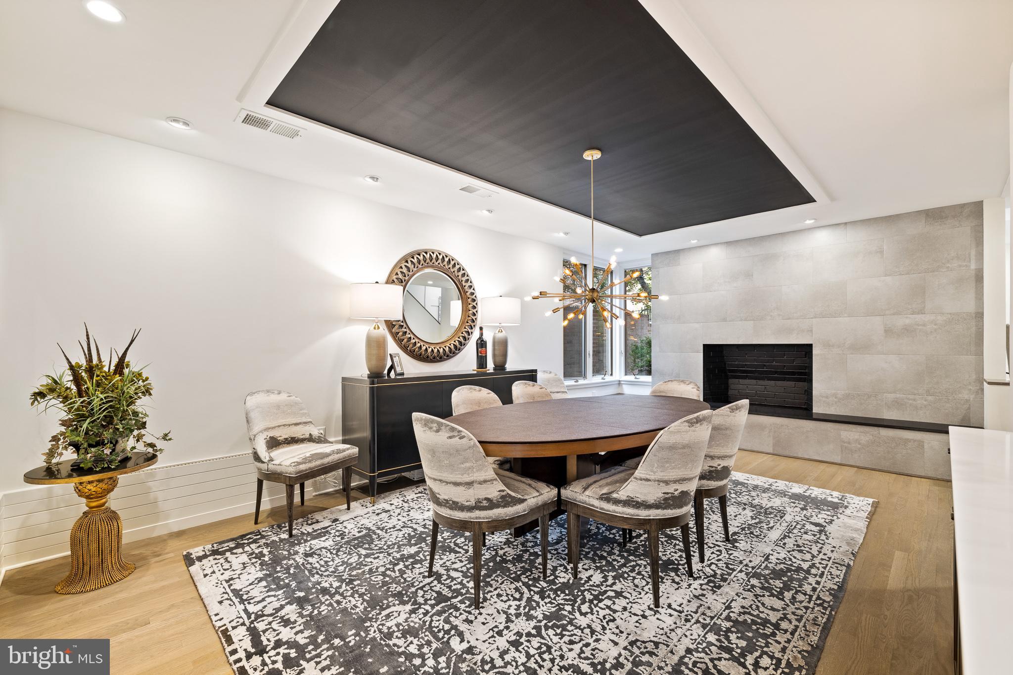 130 DELANCEY STREET 32