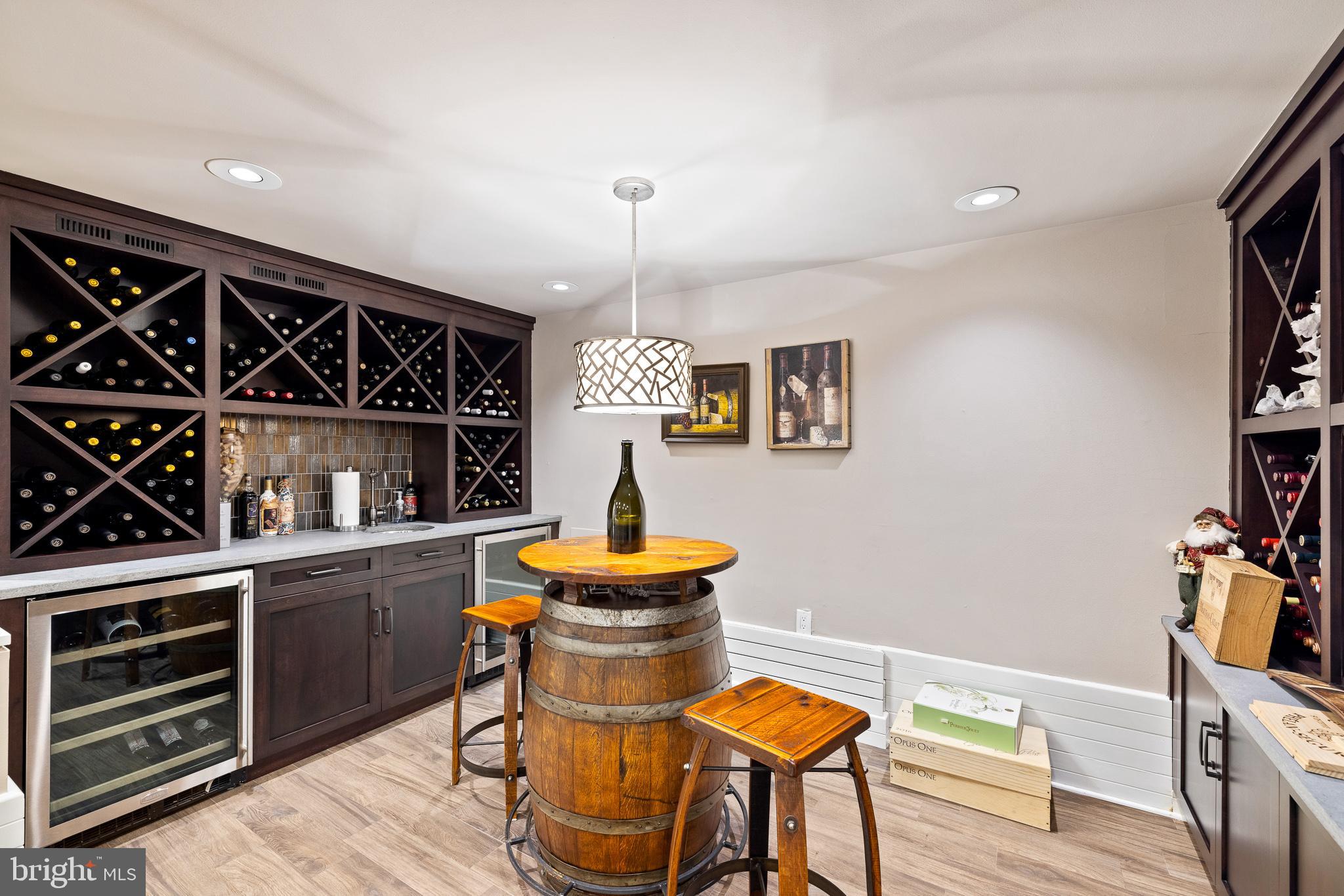 130 DELANCEY STREET 32