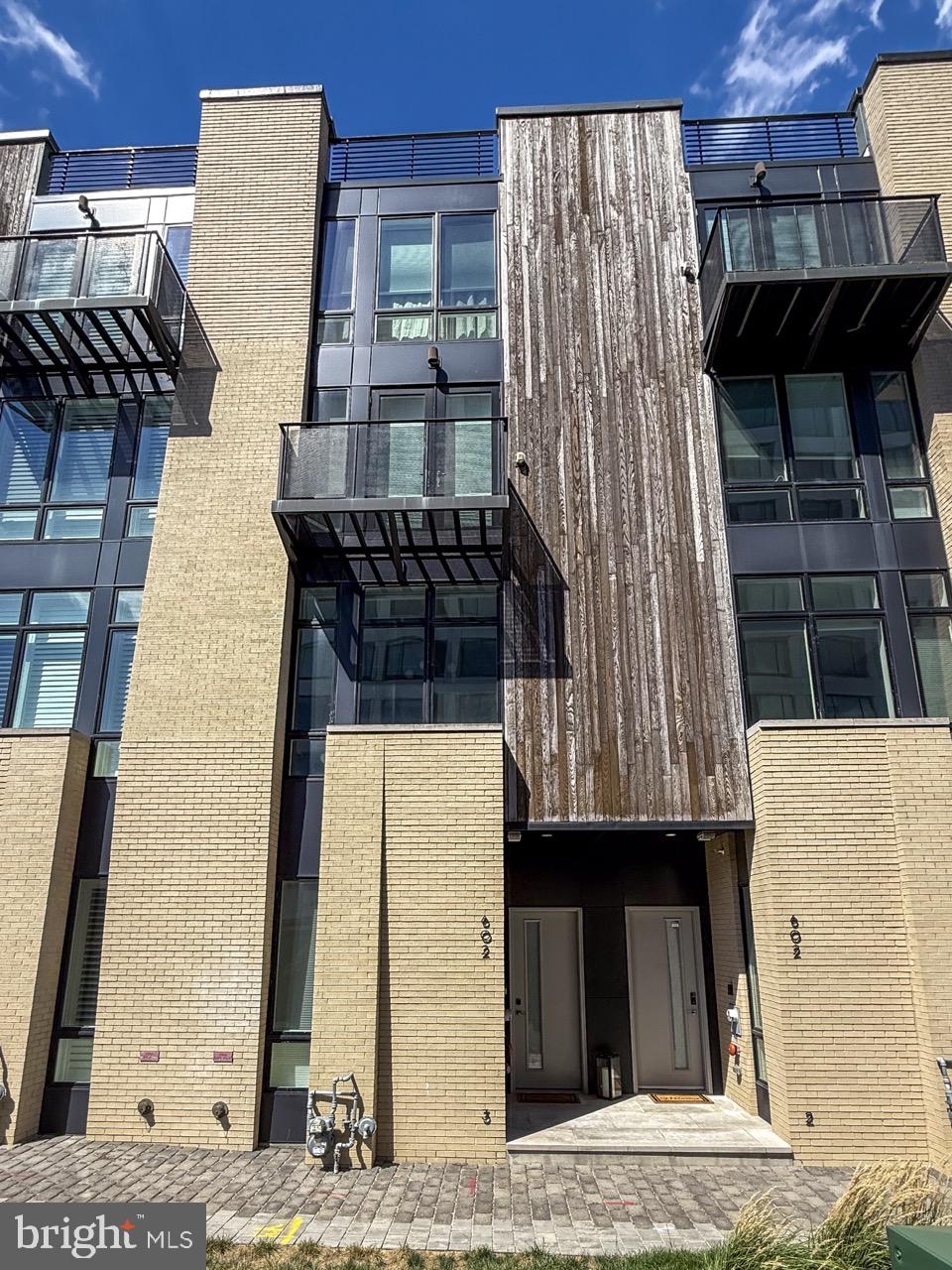602 N 5TH STREET 3