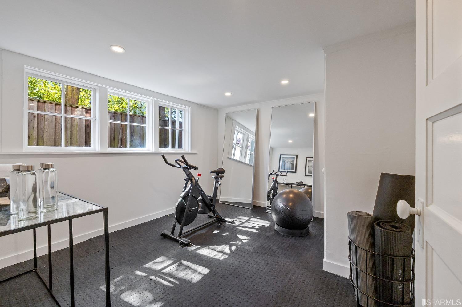 50 San Benito Way, St Francis Wood