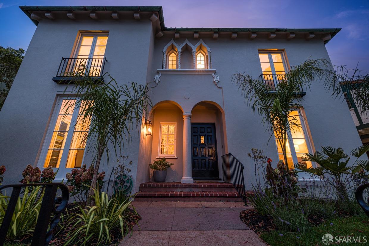 345 Santa Clara Avenue, St Francis Wood
