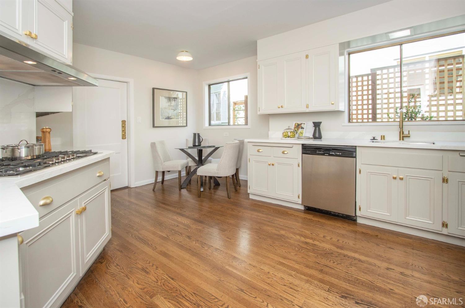345 Santa Clara Avenue, St Francis Wood