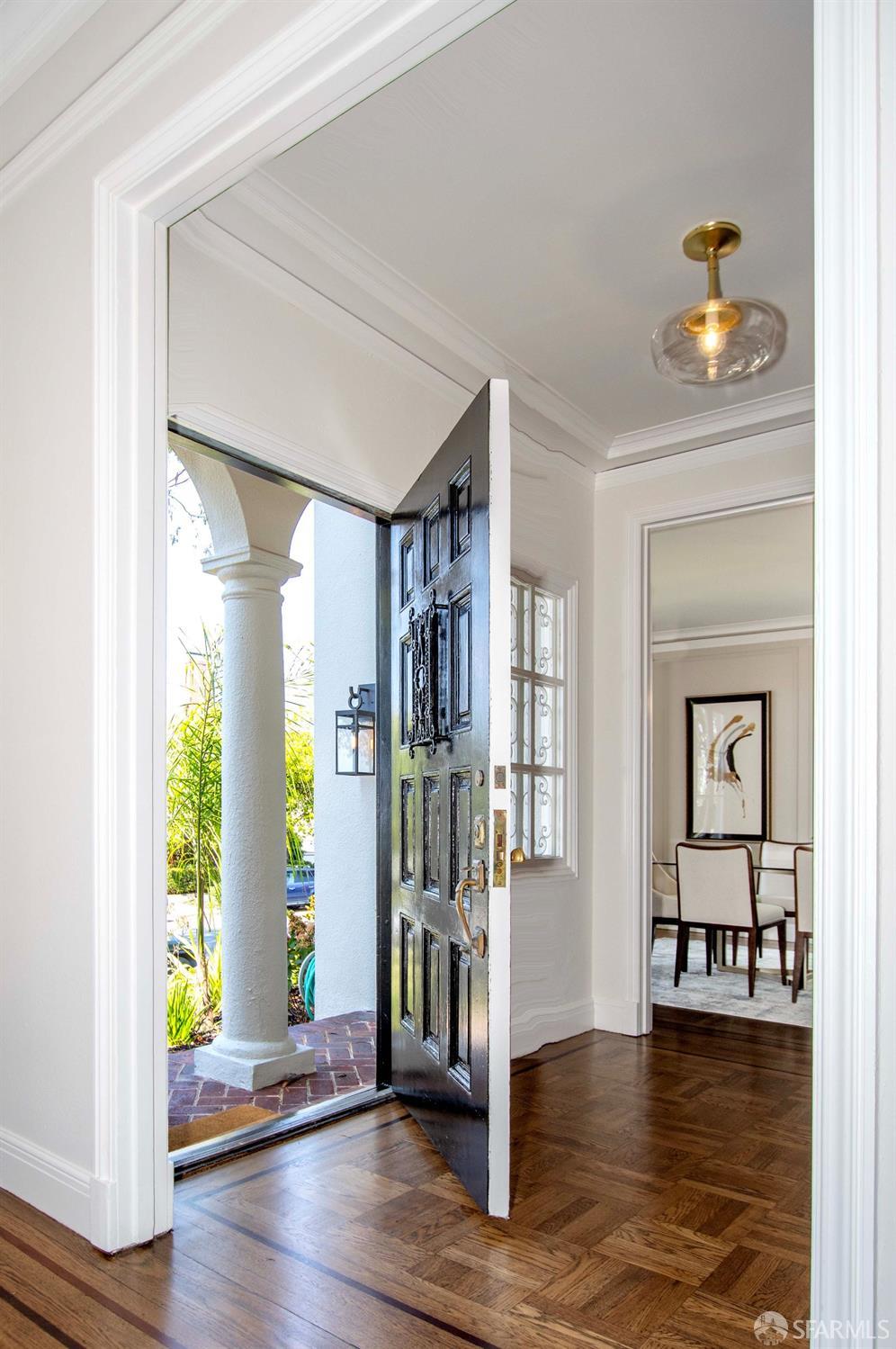 345 Santa Clara Avenue, St Francis Wood
